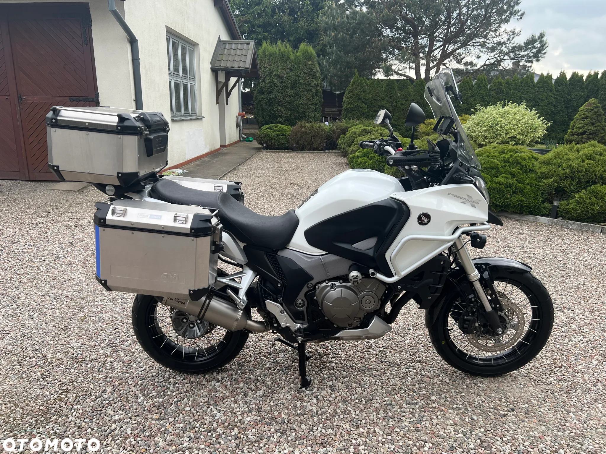 Honda VFR - 2