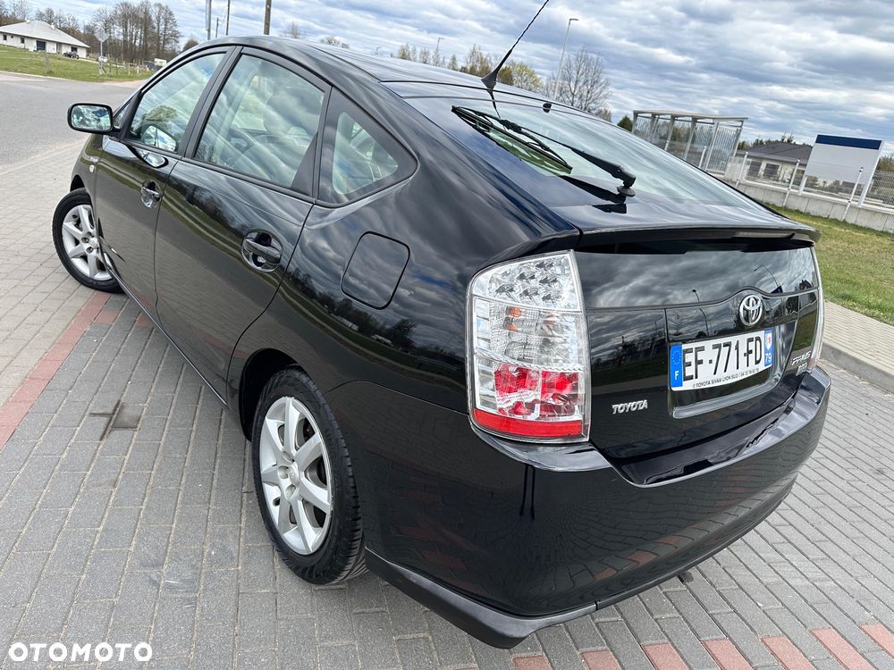 Toyota Prius 1.5 VVT-i Sol - 5