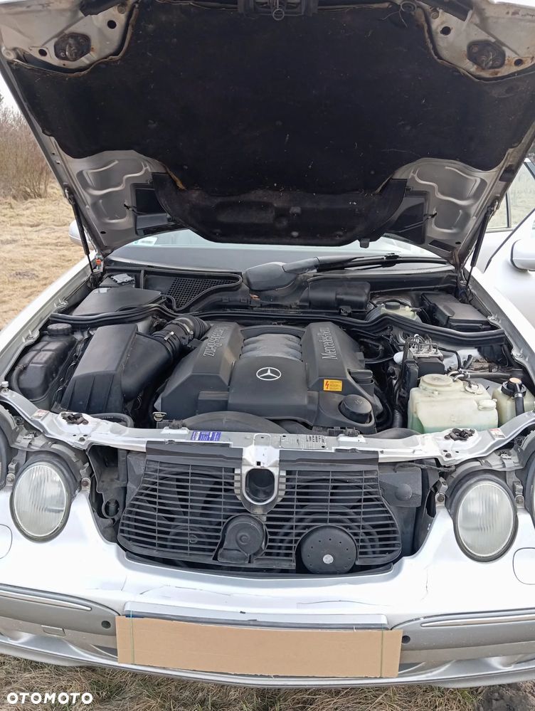 Mercedes-Benz Klasa E 430 T Elegance - 3