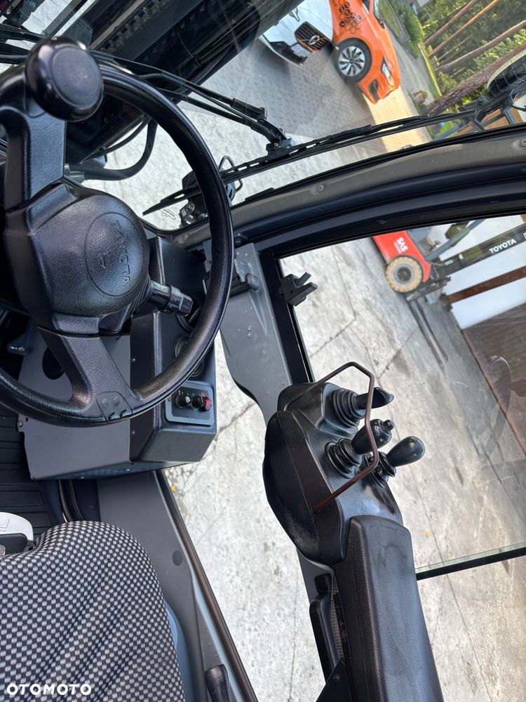 Toyota 8FGJF35 GWARANCJA LPG wolny skok KLIMATYZACJA KABINA DOSTAWA 64 950 NETTO - 15