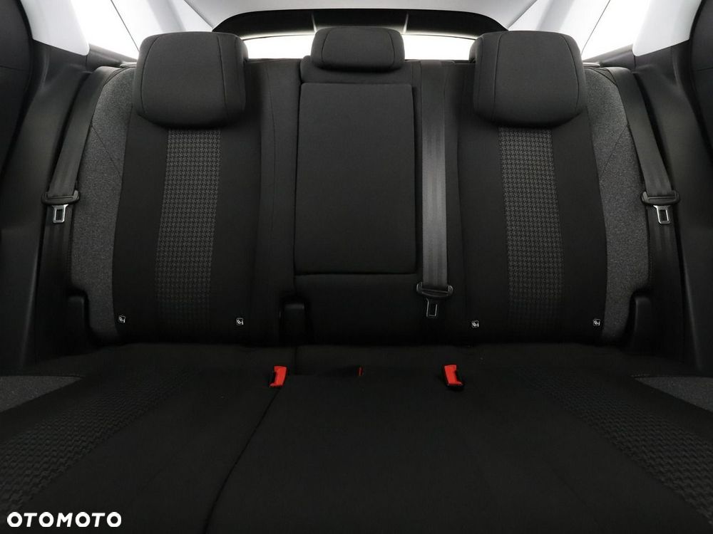 Peugeot 3008 1.2 PureTech Active Pack S&S - 18