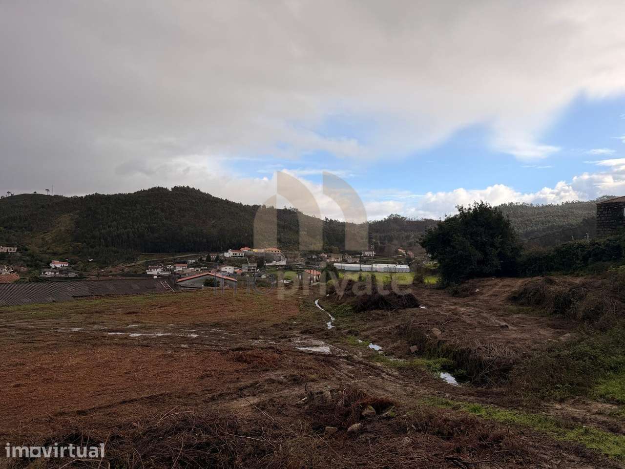 Terreno agrícola em Vilarinho, Santo Tirso - Grande imagem: 3/5