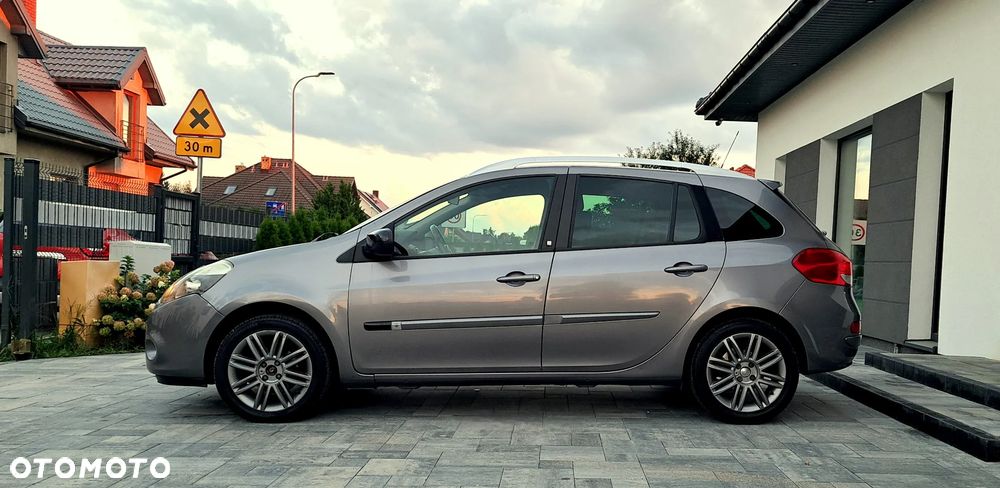 Renault Clio - 3