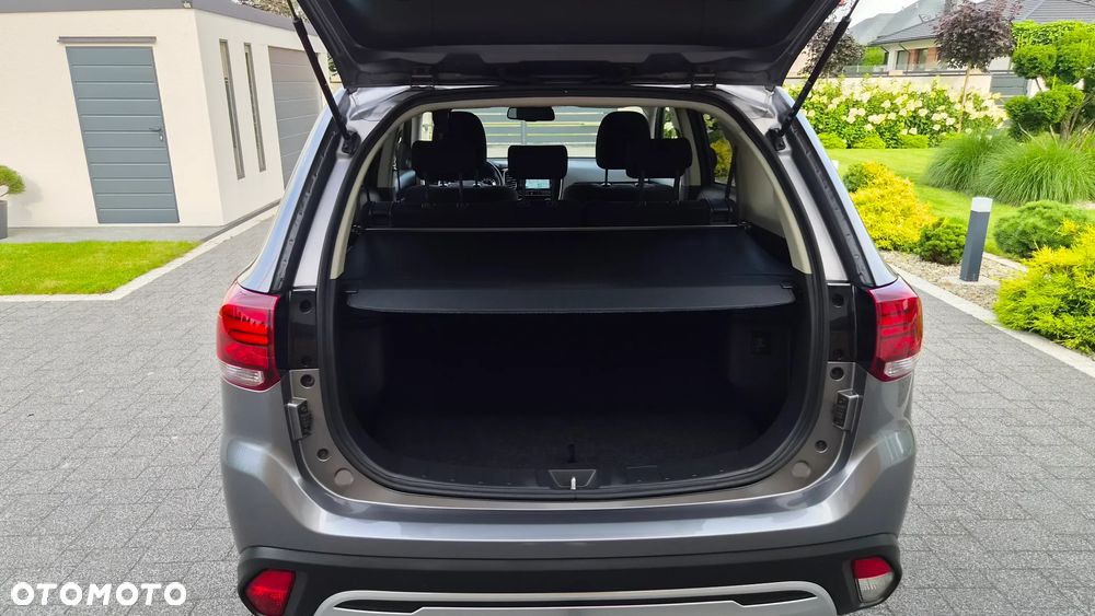 Mitsubishi Outlander 2.0 2WD CVT Spirit+ - 33
