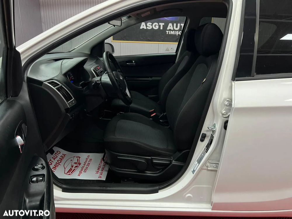 Hyundai i20 - 16