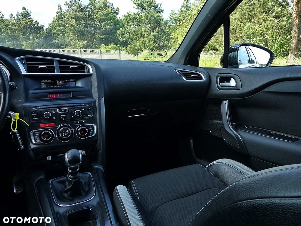 Citroën DS4 1.6 HDi SoChic - 37