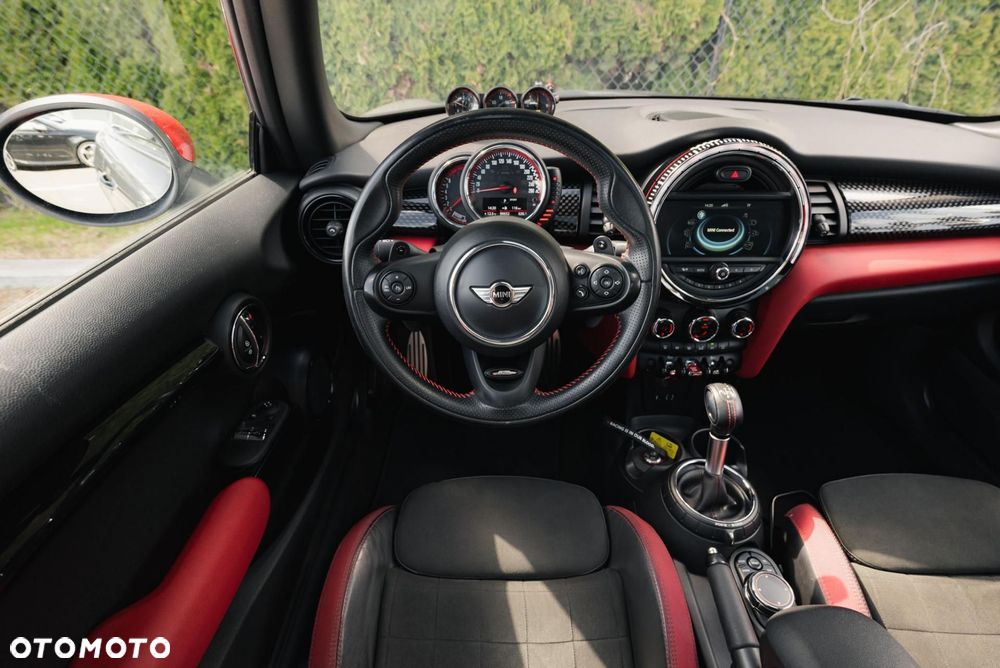 MINI John Cooper Works - 12