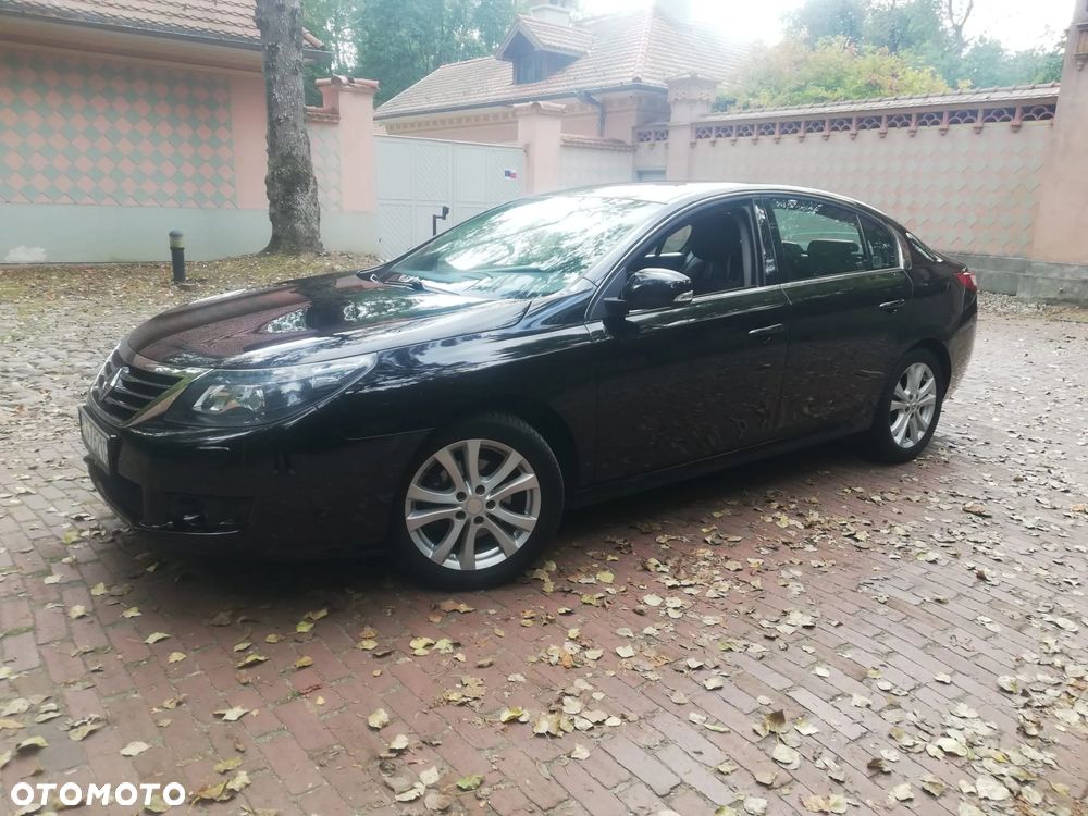 Renault Latitude ver-2-0-dci-privilege - 1