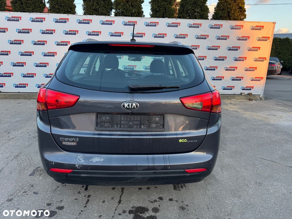 Kia Ceed 1.4 CRDi 90 Edition 7 - 9