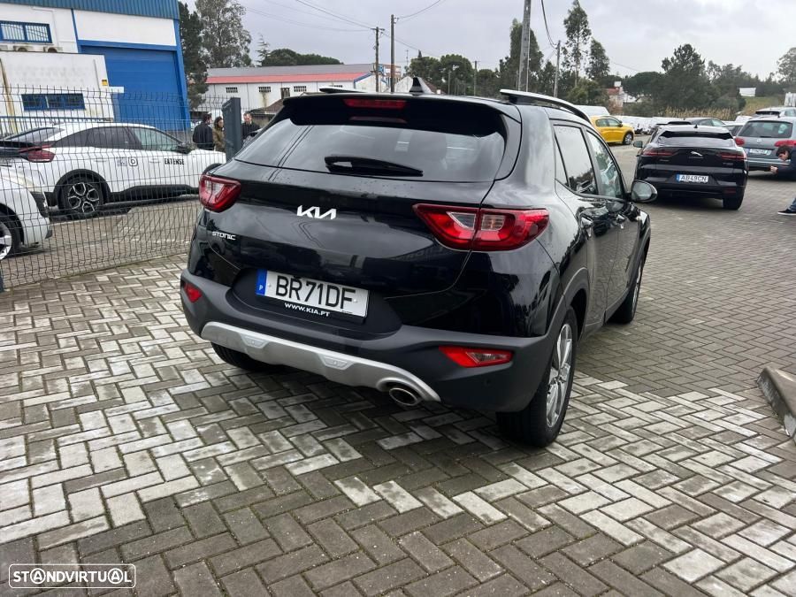 Kia Stonic 1.2 MPi Dynamic - 2