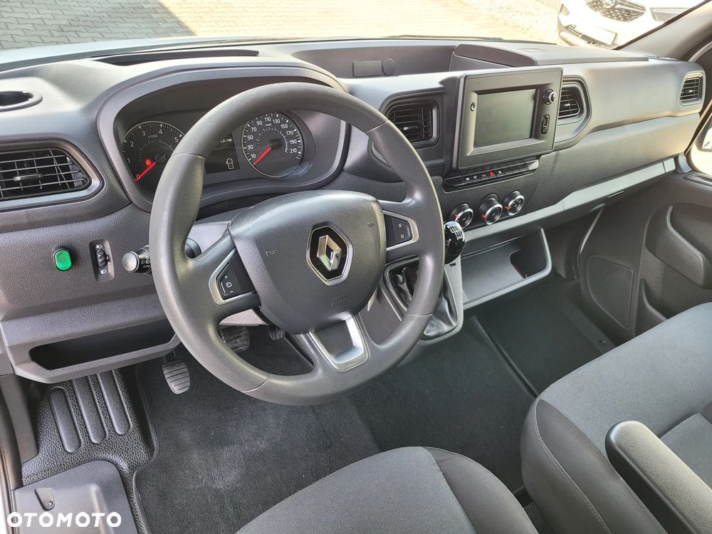 Renault Master - 18