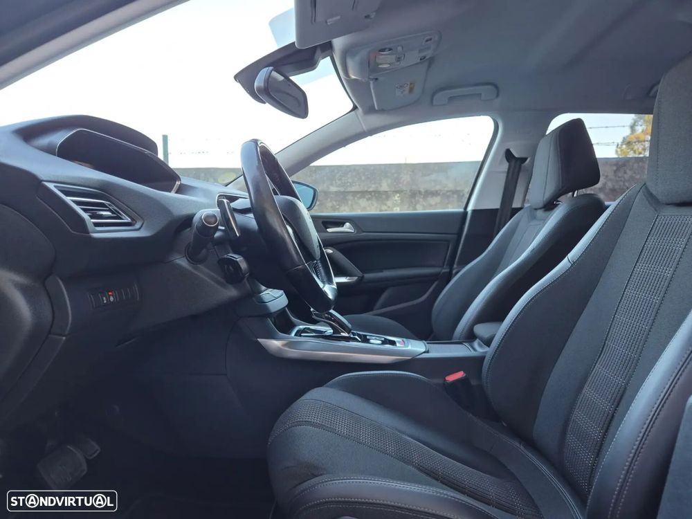 Peugeot 308 SW - 14