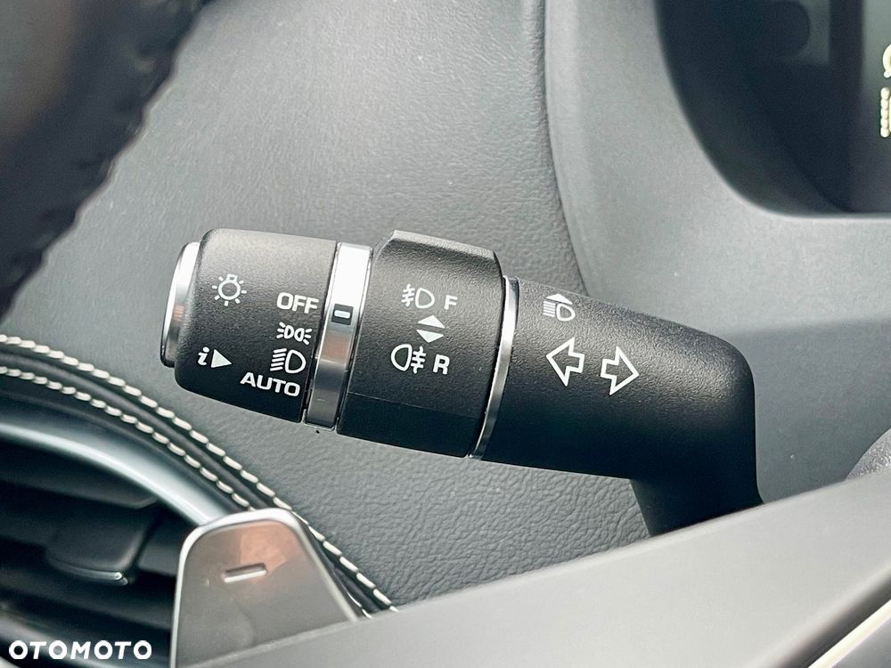 Jaguar F-Pace 25t AWD Portfolio - 25