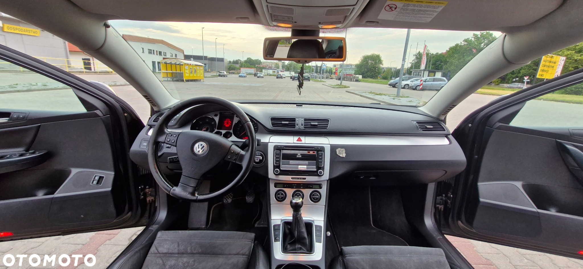 Volkswagen Passat 2.0 TDI Highline - 19