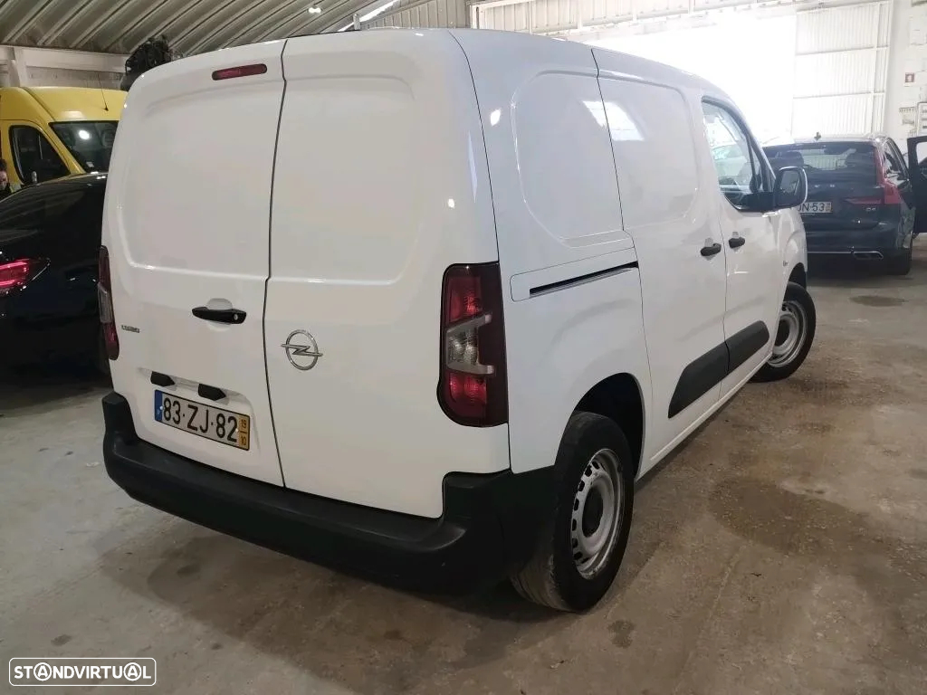 Opel Combo 1.5 CDTi L1H1 Enjoy - 2