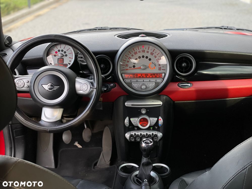 MINI Cooper Standard - 9