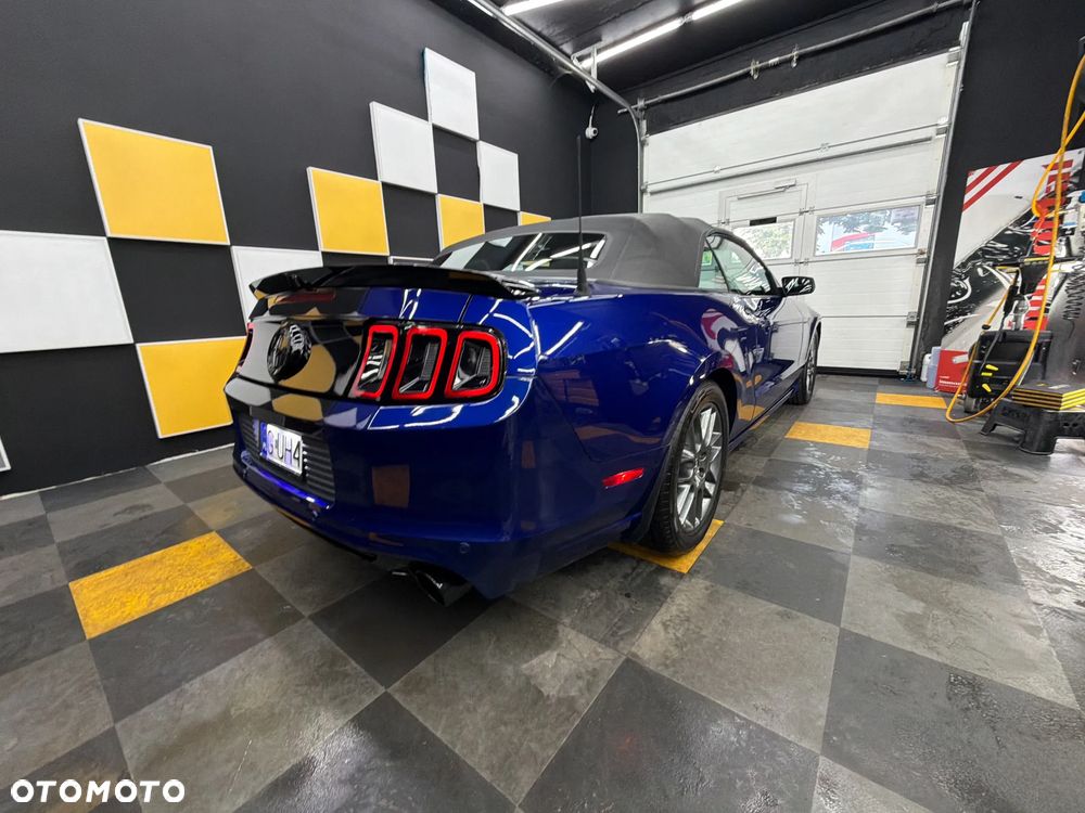 Ford Mustang 3.7 V6 - 14