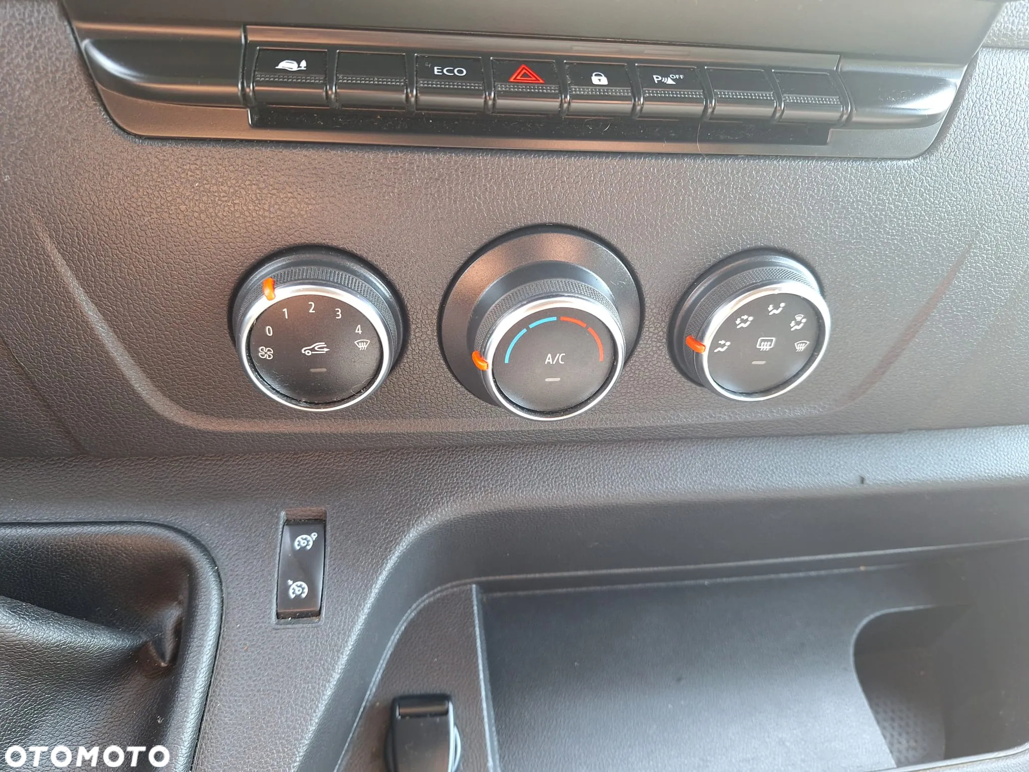 Renault Master - 18
