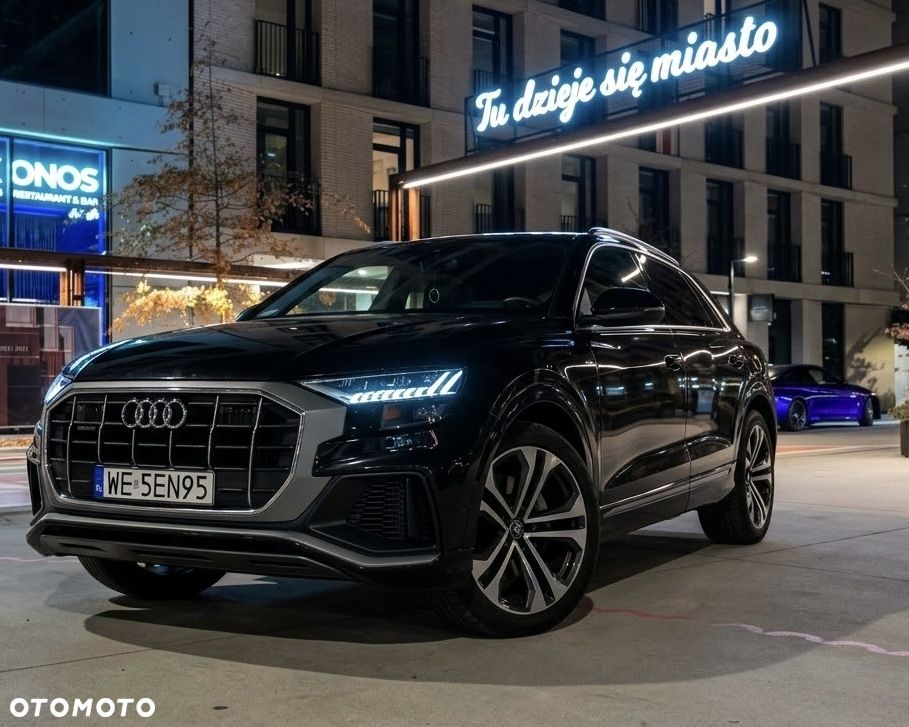 Audi Q8 55 TFSI mHEV Quattro Tiptronic - 1