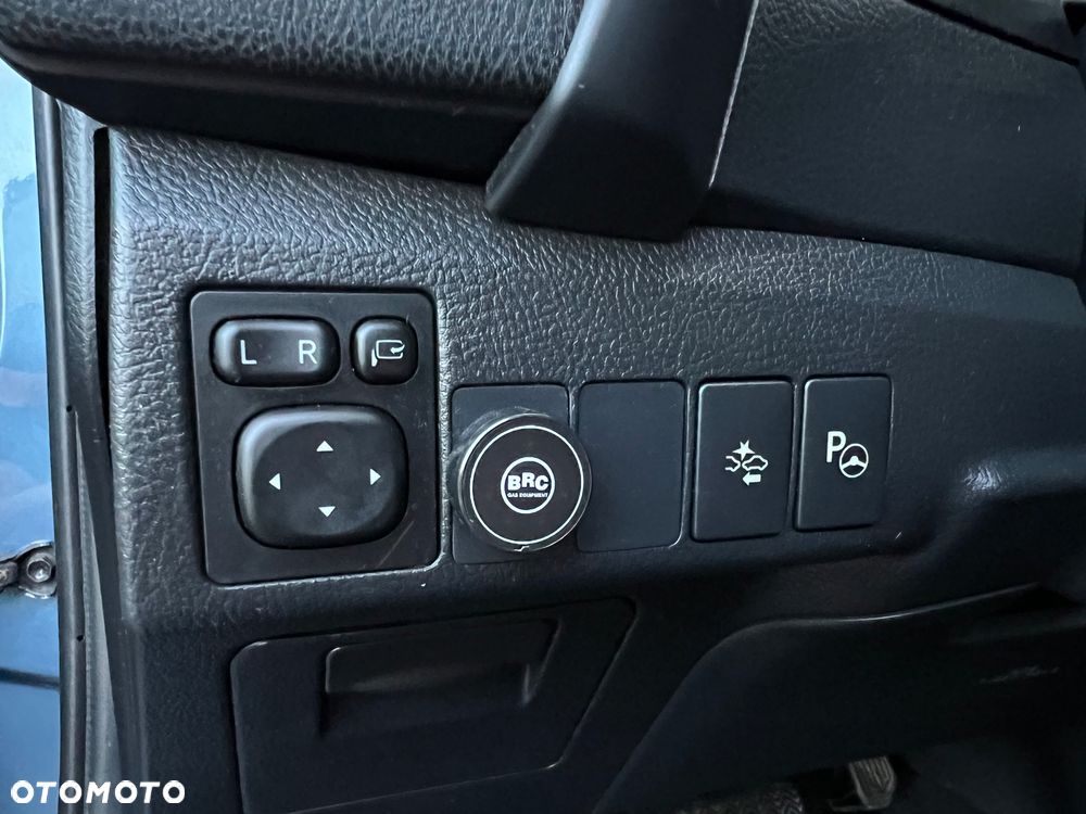 Toyota Auris - 26