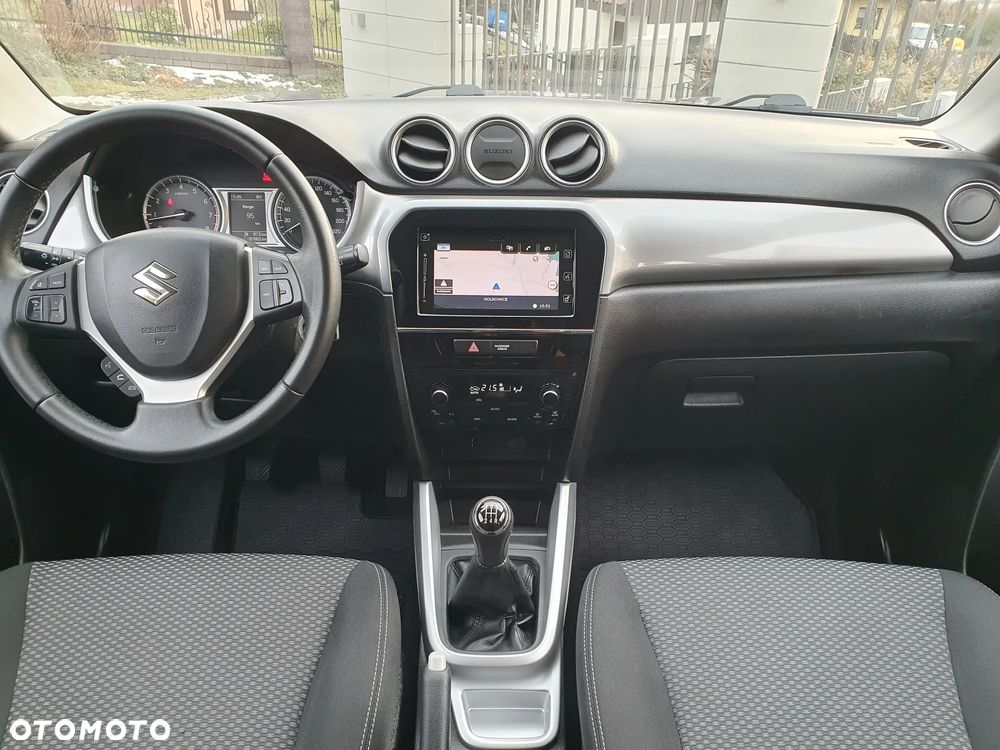 Suzuki Vitara 1.6 (4x2) Club - 12