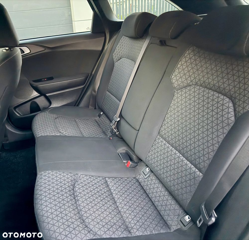 Kia Ceed - 18