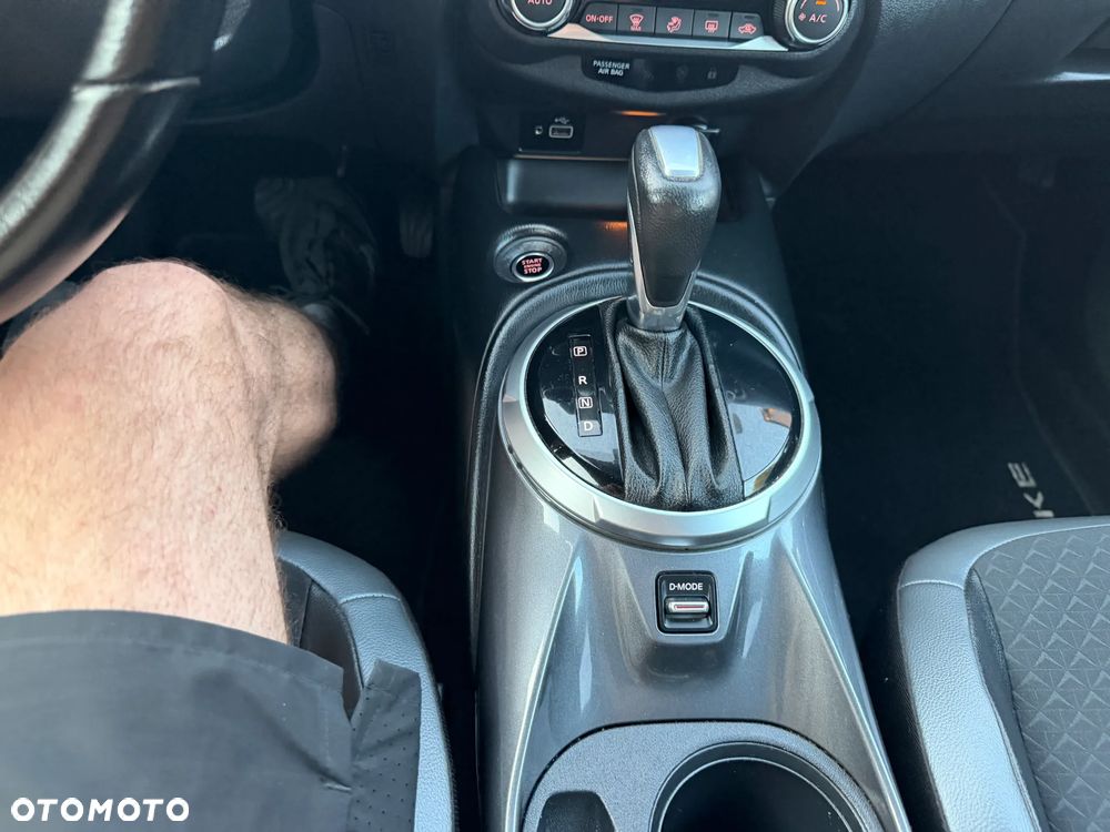 Nissan Juke 1.0 DIG-T N-Connecta DCT - 18