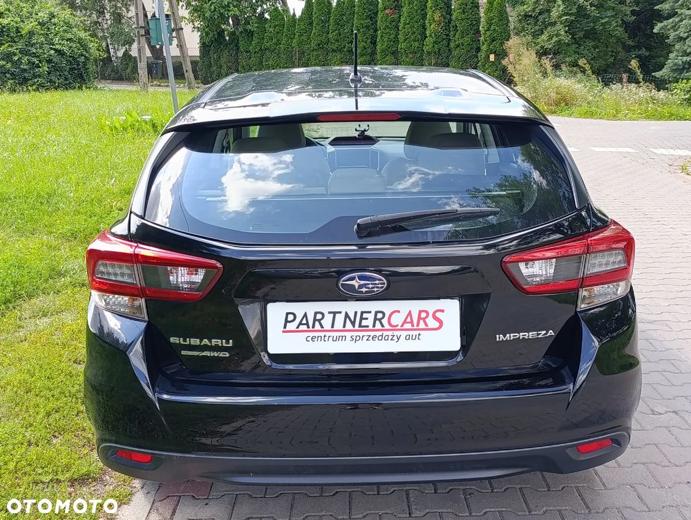 Subaru Impreza 2.0i Lineartronic Active - 9