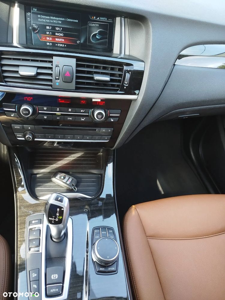 BMW X3 xDrive28i - 17