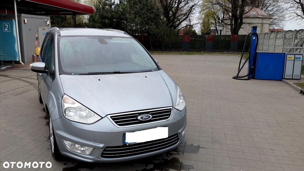 Ford Galaxy - 5