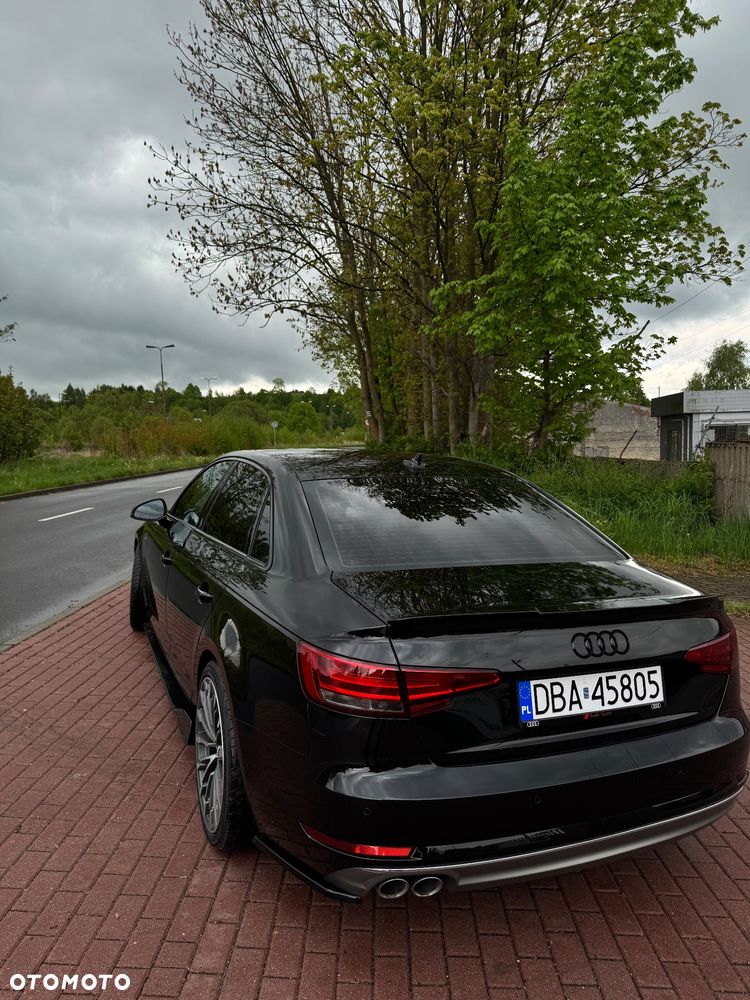Audi A4 Limousine 2.0 TDI Quattro S tronic - 6