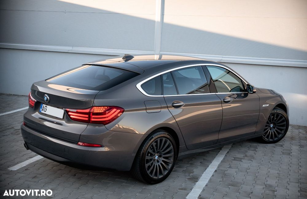 BMW Seria 5 520d Gran Turismo - 8