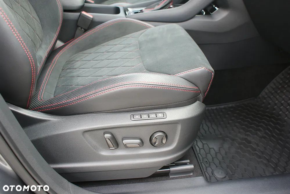 Skoda Kodiaq 2.0 TSI 4x4 RS DSG - 23