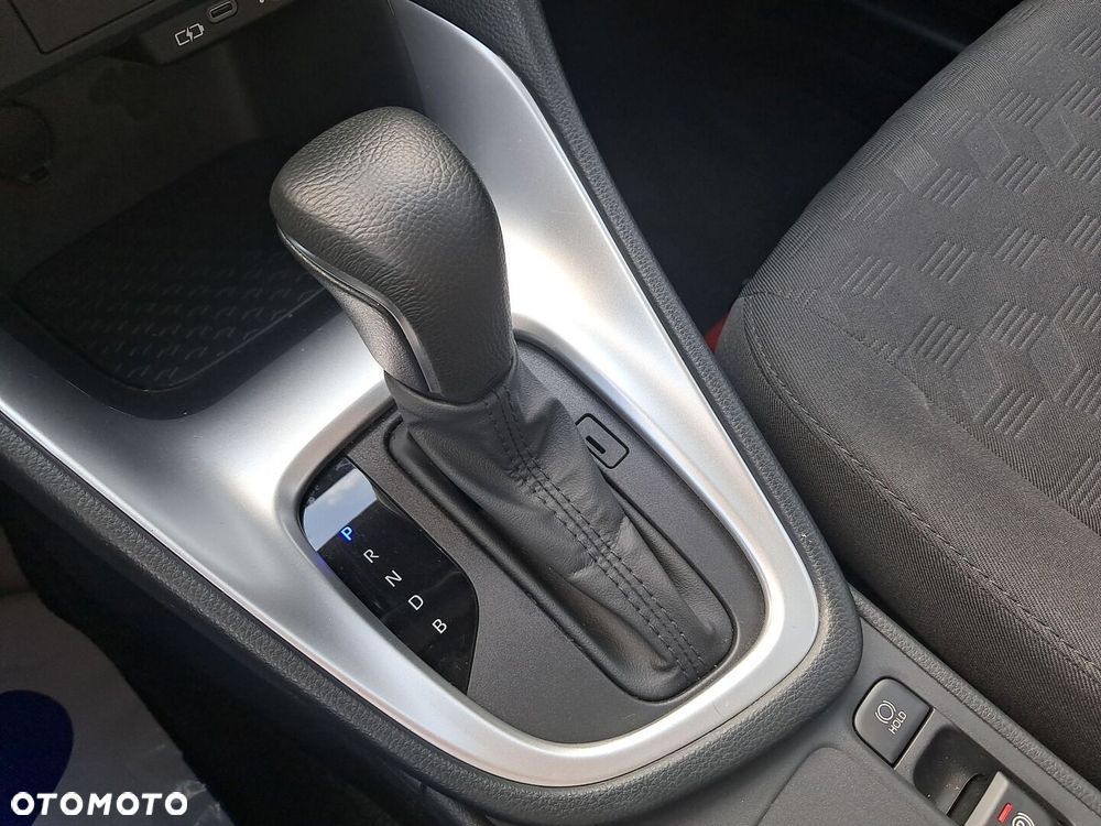 Toyota Yaris - 22