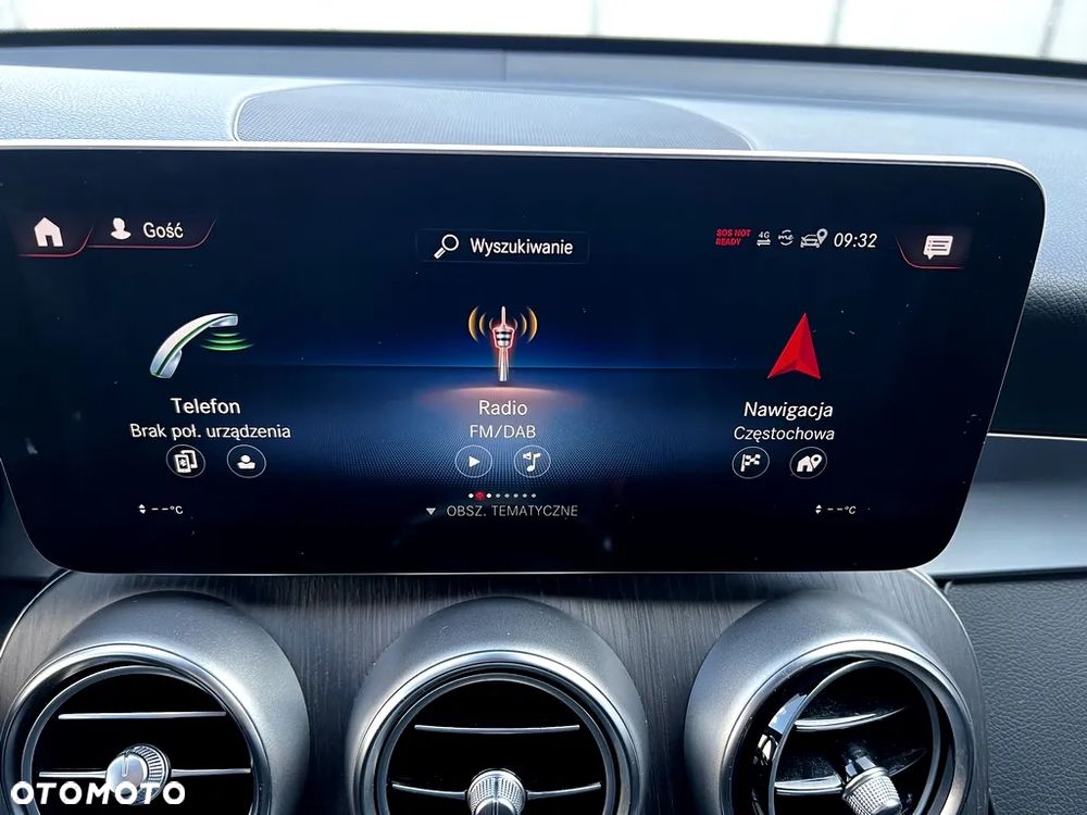 Mercedes-Benz GLC 300 de 4-Matic Business Edition - 12