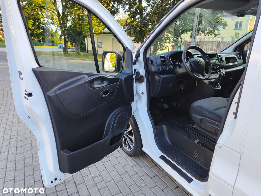 Renault Trafic - 18