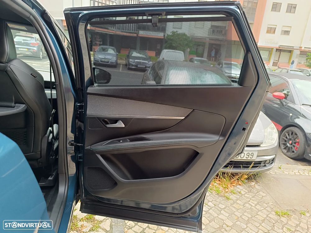 Peugeot 5008 PureTech 130 EAT8 Stop & Start Allure - 35