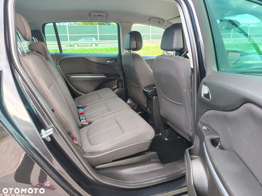 Opel Zafira 2.0 CDTI Enjoy EU6 - 39