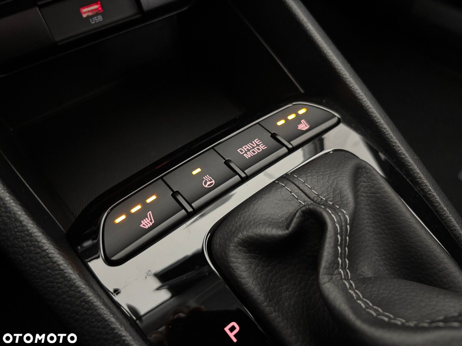 Kia Stonic - 26