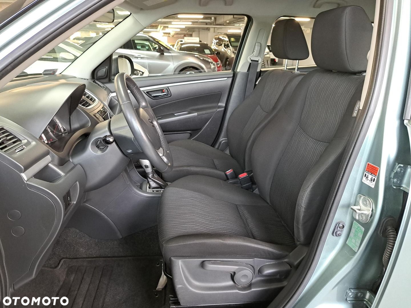 Suzuki Swift - 10