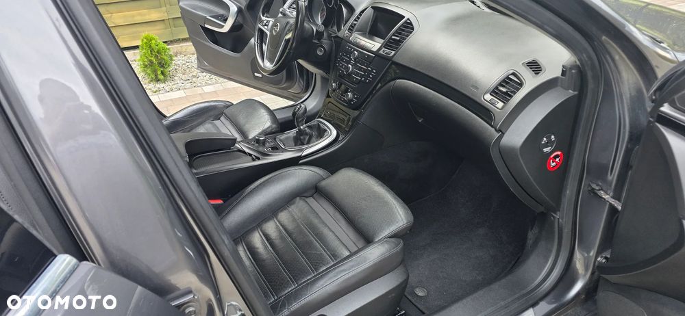 Opel Insignia 2.0 T Cosmo - 19