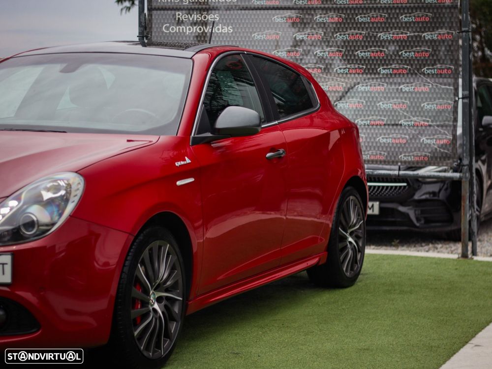 Alfa Romeo Giulietta 1.6 JTDm Exclusive - 3