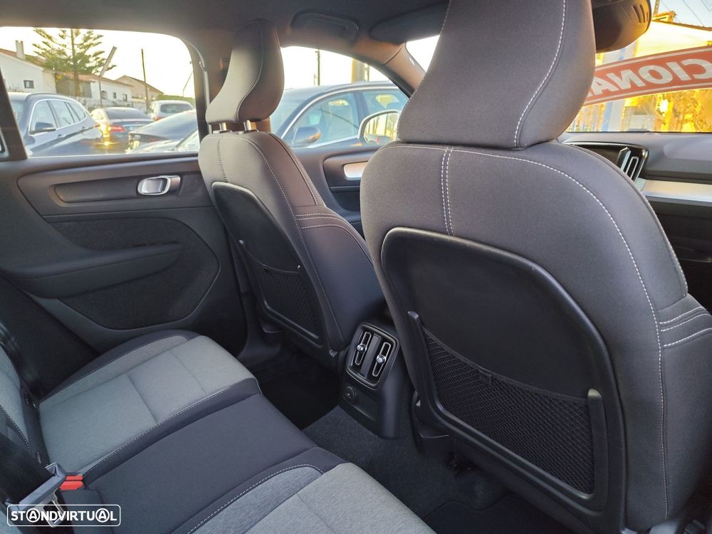 Volvo XC 40 1.5 T4 PHEV Essential - 24