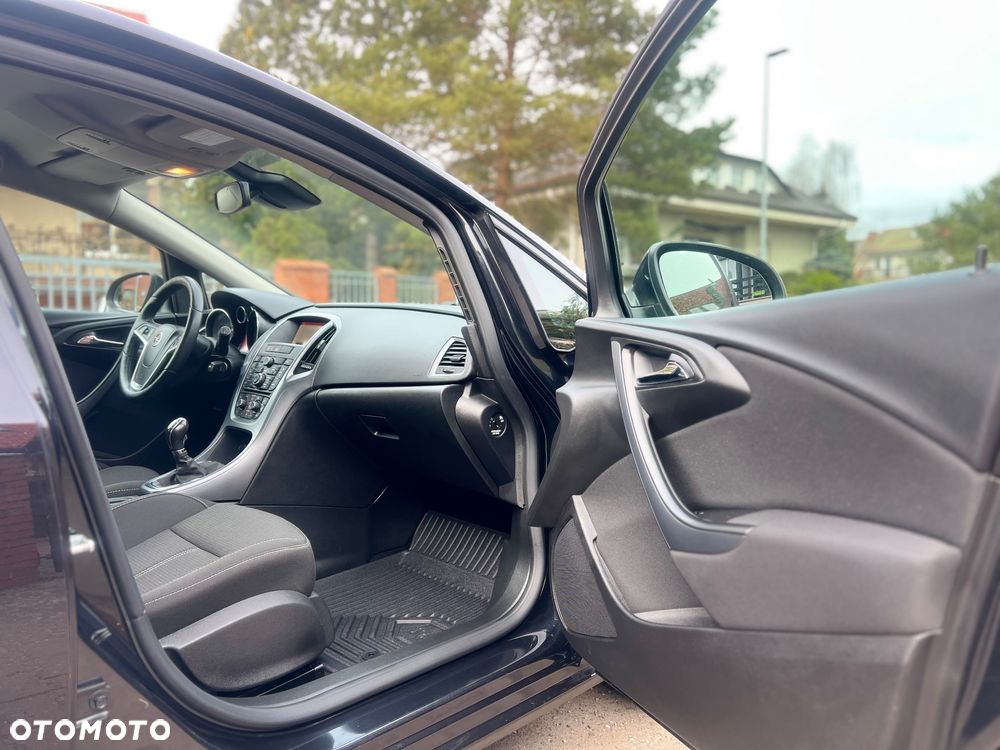 Opel Astra 1.4 T Enjoy EU6 - 24
