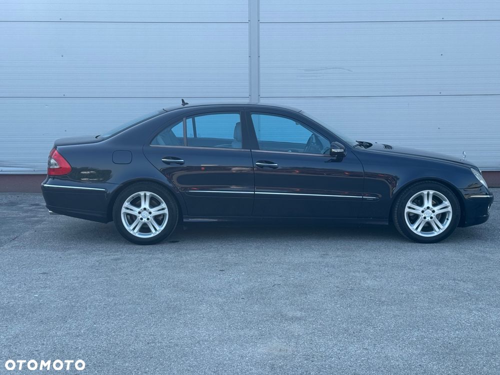 Mercedes-Benz Klasa E - 7