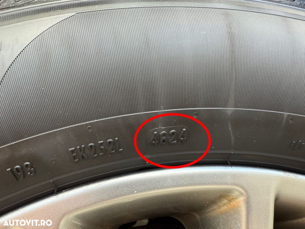 Ford Kuga 2.0 TDCi 2WD Trend - 16