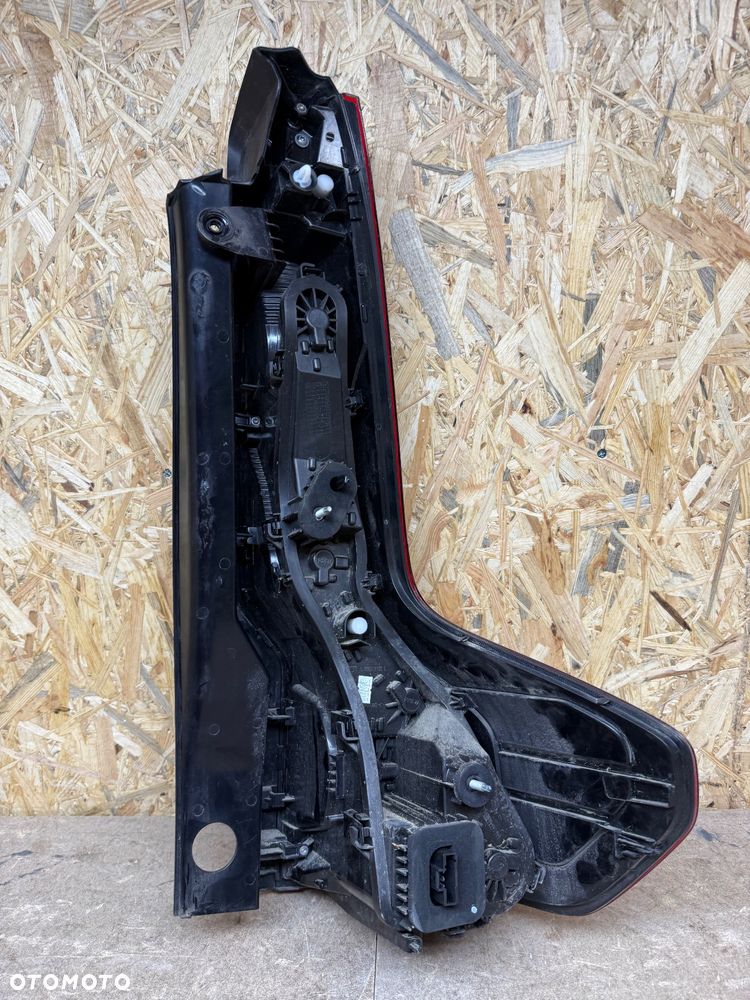 LAMPA TYŁ LEWA LED DACIA JOGGER 265557076R - 5