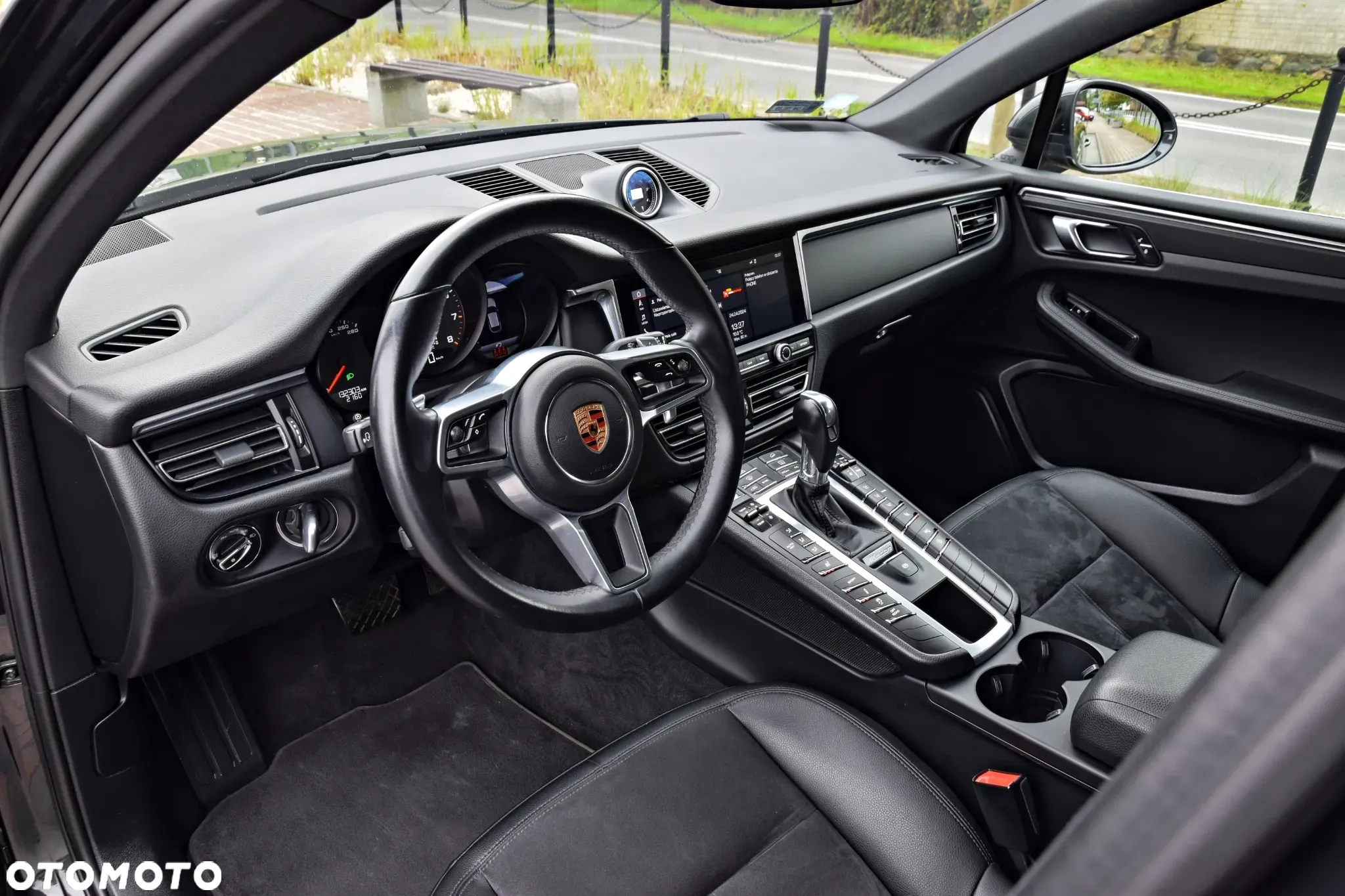 Porsche Macan Standard - 5
