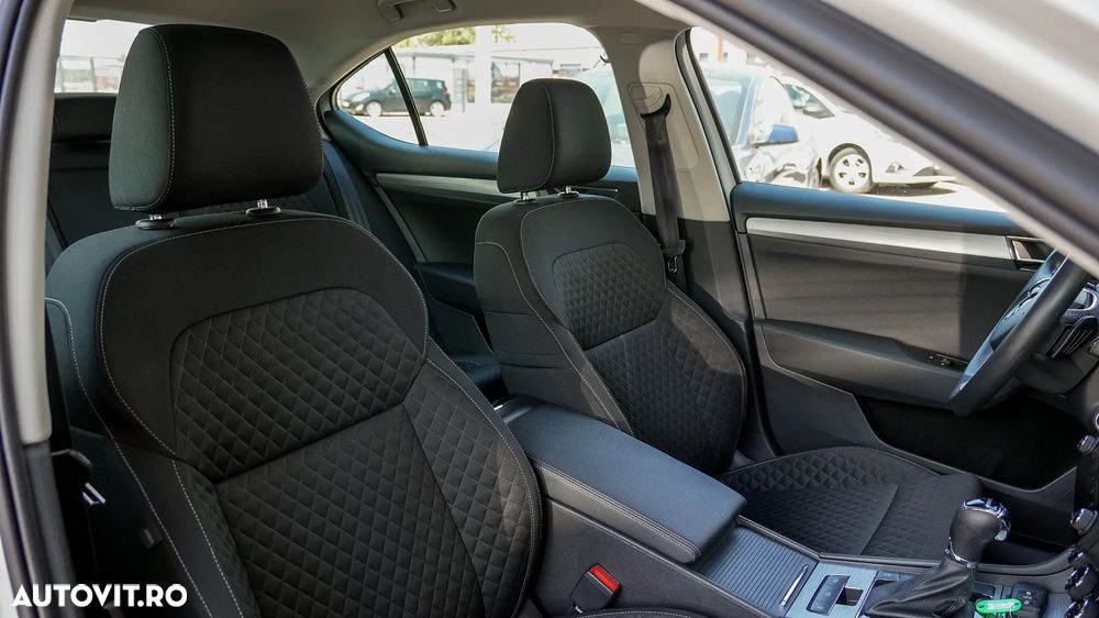 Skoda Superb 1.5 TSI DSG Ambition - 29