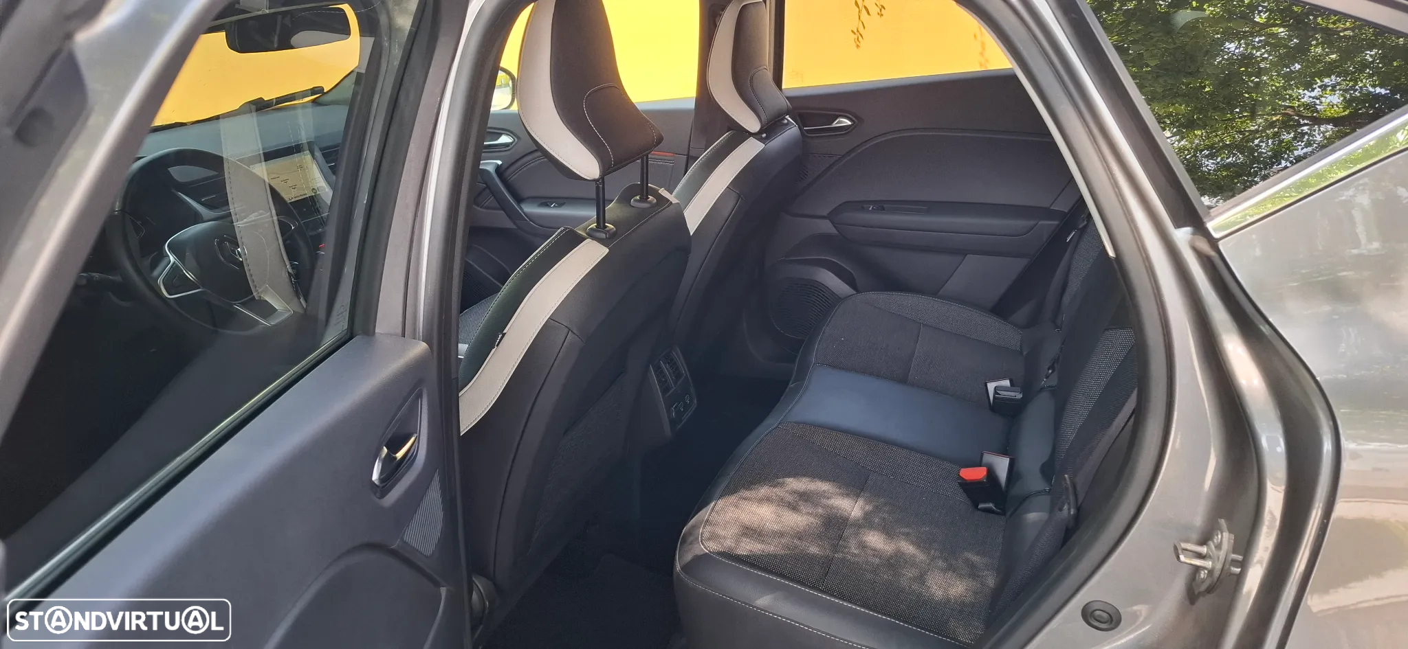 Renault Captur 1.0 TCe Evolution - 12